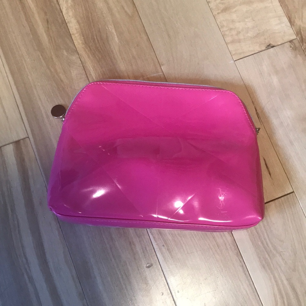 Makeup bag